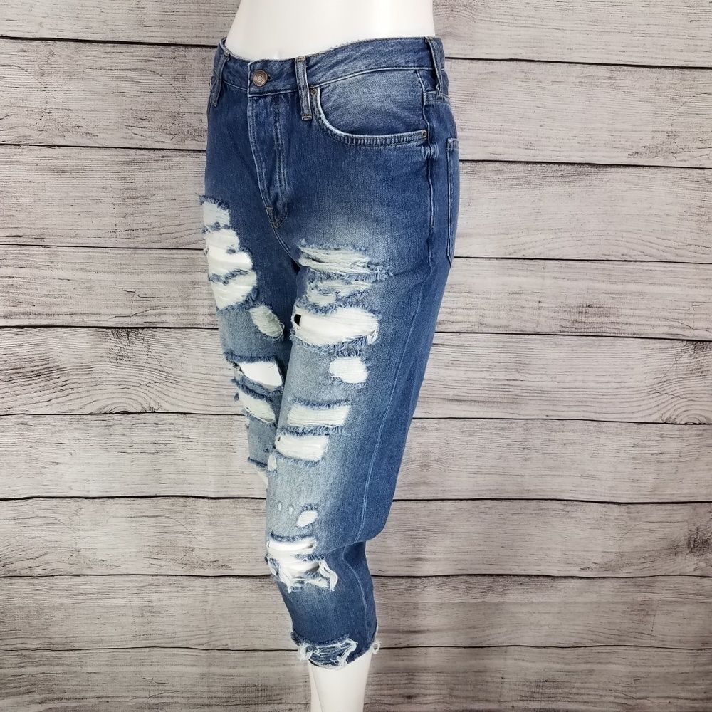 Topshop Moto Hayden Jeans Crop Distressed Ripped Raw Hem High Rise Button fly 26
